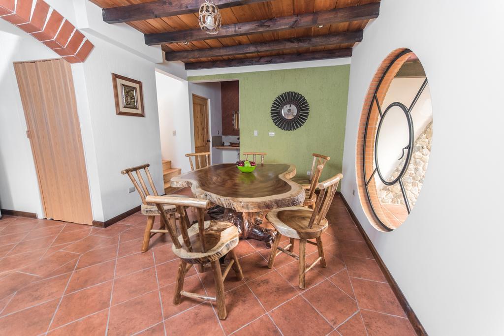 Villa Jucanya Super Higienizadas Panajachel